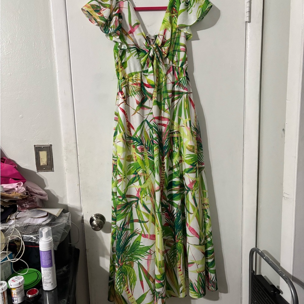Taylor women’s printed flutter sleeve maxi dress 8 - Picture 4 of 15